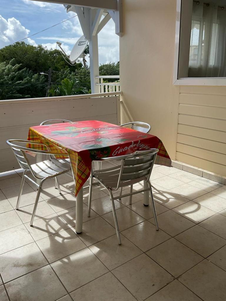 Location Les Flamboyants Apartment Sainte-Anne  Ngoại thất bức ảnh