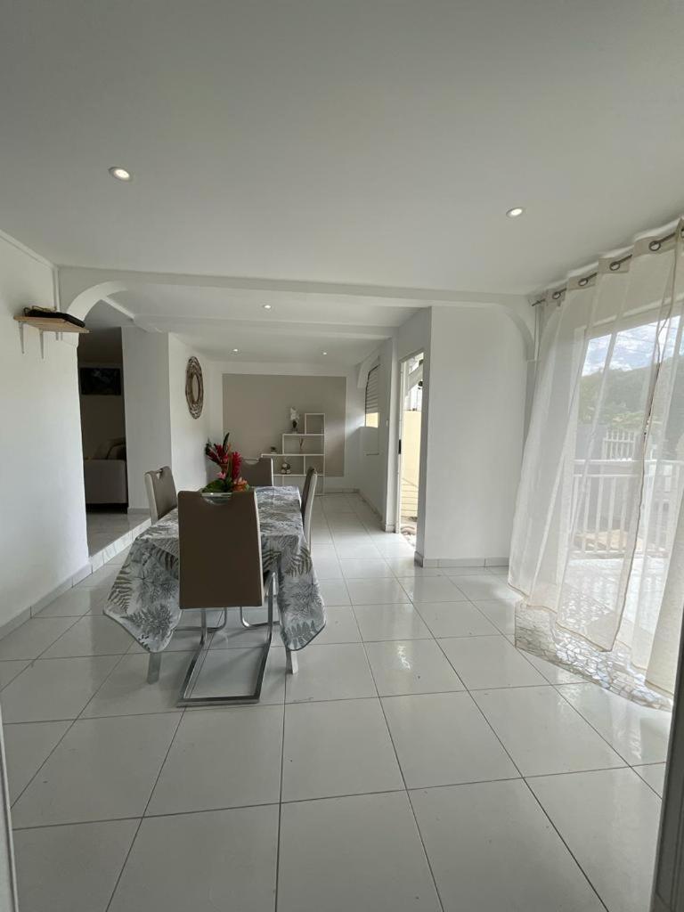 Location Les Flamboyants Apartment Sainte-Anne  Phòng bức ảnh
